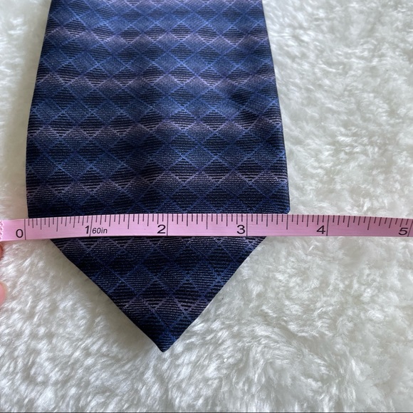 DKNY Blue and Gray Diamond Grid Printed Silk Tie - Picture 8 of 8